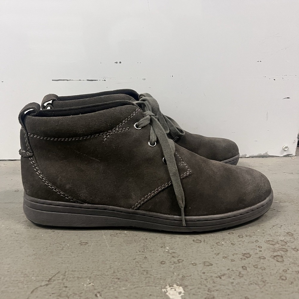 Clarks Men's Chukka‎ Boots Gray Size 12 M Suede Lace-Up Ankle Casual Shoes